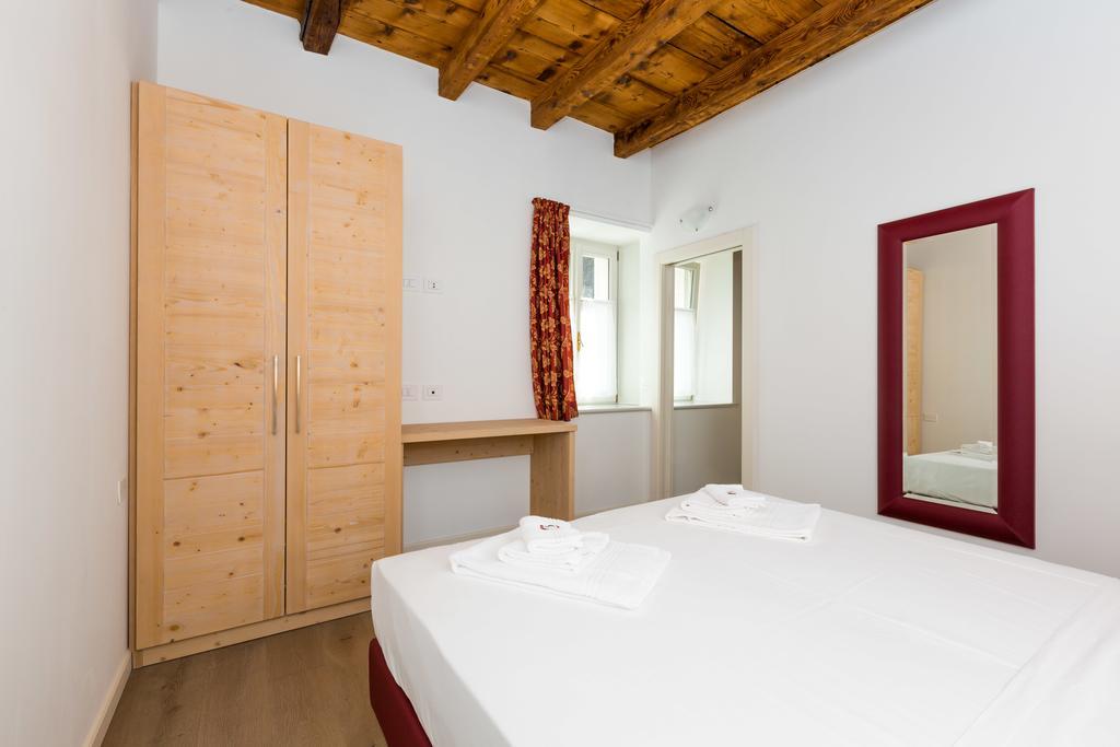 Colle Ameno Room And Breakfast โรเวเรโต ภายนอก รูปภาพ